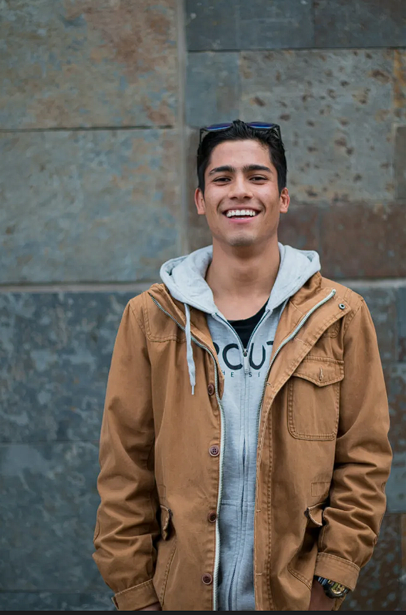 <em>Marcos T.</em>